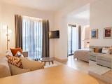 Junior Suite with balcony and with partial sea view