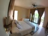Suite with partial sea view
