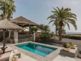 Villa oceanfront
