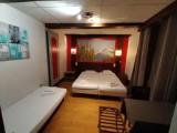 Standard Triple room with canal view