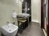 Suite with park view