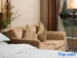2 Bedrooms Standard room with garden view