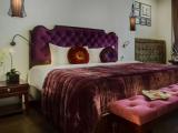 Suite with balcony and with city view