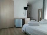 Standard Triple room with balcony