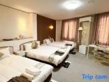 Standard Triple room with mountain view