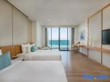Premier Twin Suite with balcony and oceanfront