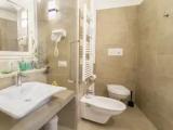 1 Bedroom Comfort room with city view