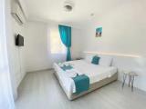 Standard room with balcony and with city view