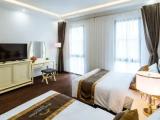 Deluxe Triple room with balcony