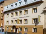 2 Bedrooms Standard Single Suite