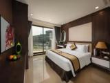 Suite with balcony