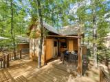 2 Bedrooms Chalet