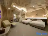 Premium Twin room