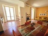 Deluxe Apartment with balcony
