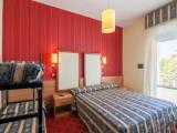 Standard Quadruple room with sea view