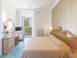Standard Double room with balcony and with partial sea view