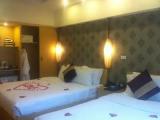 Deluxe room with balcony and with city view