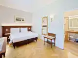 1 Bedroom Suite