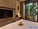 Deluxe room with balcony