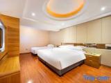 Deluxe Family Suite