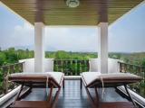 2 Bedrooms Family Suite with balcony