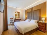 1 Bedroom Superior room with balcony and with view