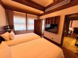 Luxury Suite