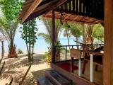 Bungalow with water view