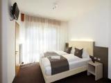 Standard Triple room with balcony