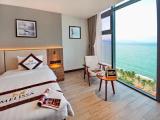 Deluxe Quadruple room with sea view