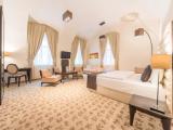 Executive Twin Suite