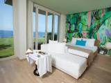 Comfort room with sea view