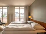 Double room with balcony and River