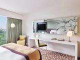Superior room with street view