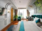 Double Suite with park view