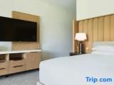Grand room with view