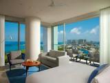 Corner Preferred Club Double Suite with ocean view