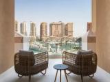 3 Bedrooms Suite with balcony and with harbour view