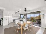 5 Bedrooms Superior Family Apartment with land view