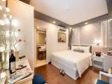 Deluxe room with city view