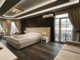 Luxury Suite