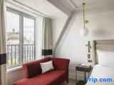 Essential Opera View Double room