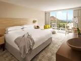 Diamond Head Double room with partial ocean view
