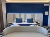 Deluxe Double room with partial sea view