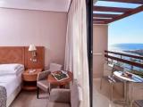 Standard Double room with partial sea view