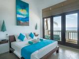 Standard Quadruple Family room with balcony