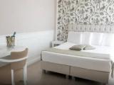 Deluxe Quadruple Suite