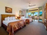 1 Bedroom Standard Double room with balcony and with partial ocean view