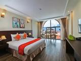 Deluxe Double room with city view