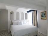 Suite with sea view